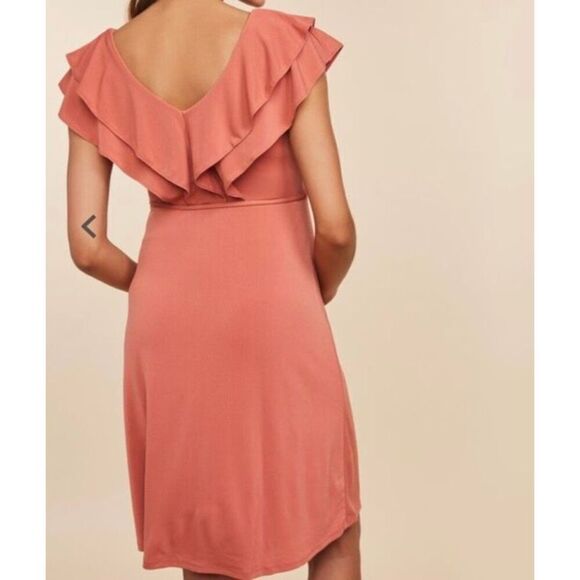Jessica Simpson Maternity Ruffle Front Dress Small - Picture 2 of 6